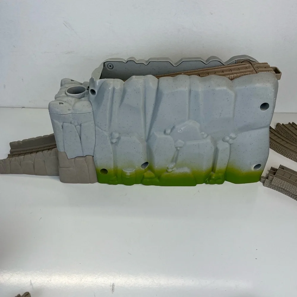 Castle Quest Abandoned Mine Replacement Thomas & Friends TrackMaster Train Track